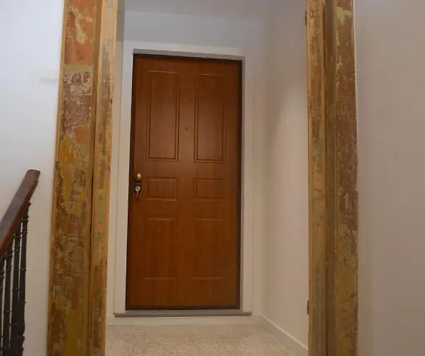 Palazzo Del Principe קסטל די סנגרו