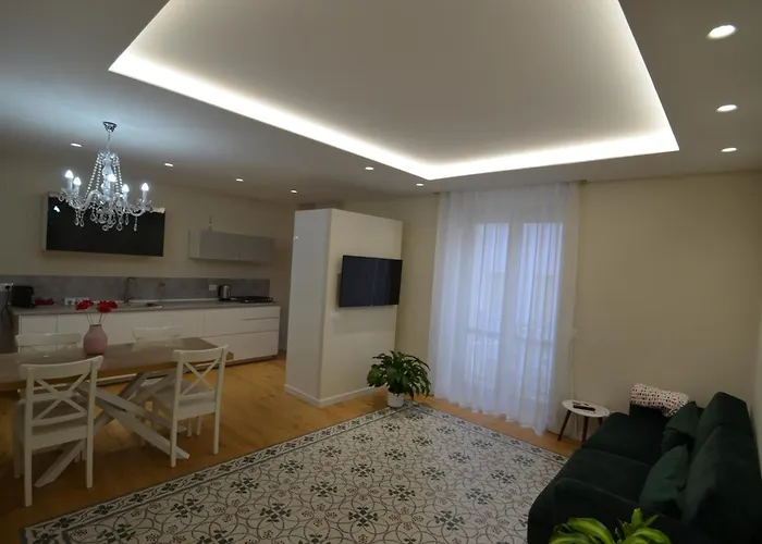 Palazzo Del Principe * קסטל די סנגרו