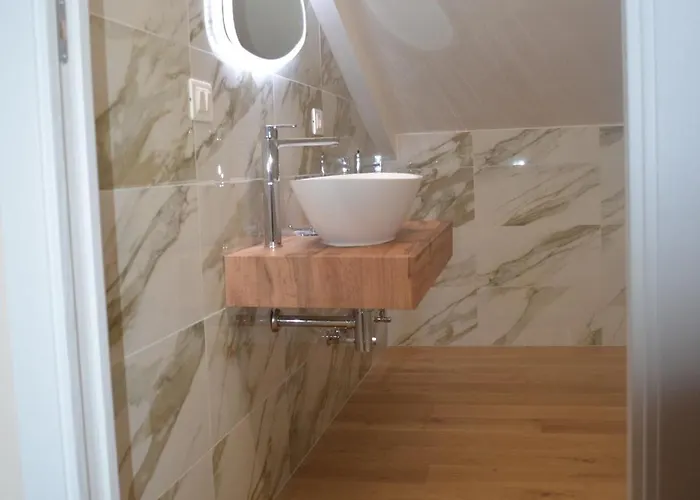 Palazzo Del Principe * קסטל די סנגרו